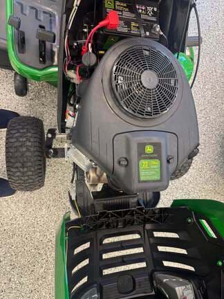 Image of John Deere S120 equipment image 1