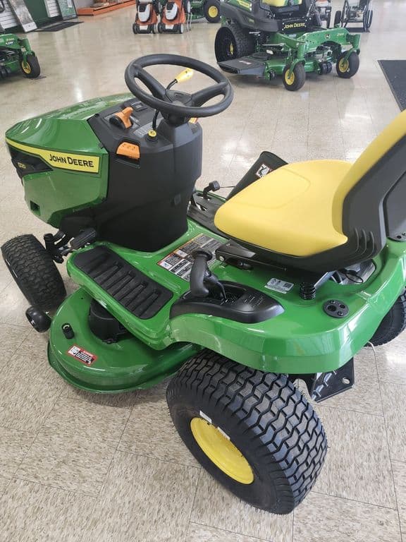 Image of John Deere S120 equipment image 2