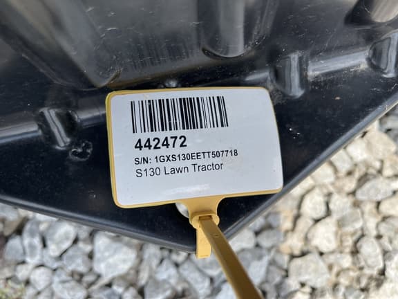 Image of John Deere S130 equipment image 2