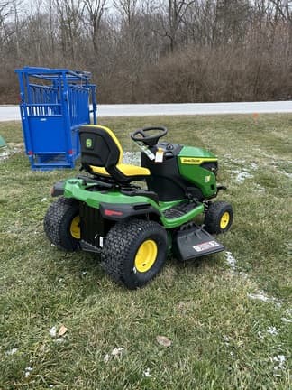 Image of John Deere S130 equipment image 1