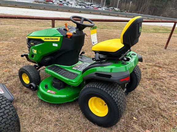 Image of John Deere S130 equipment image 2