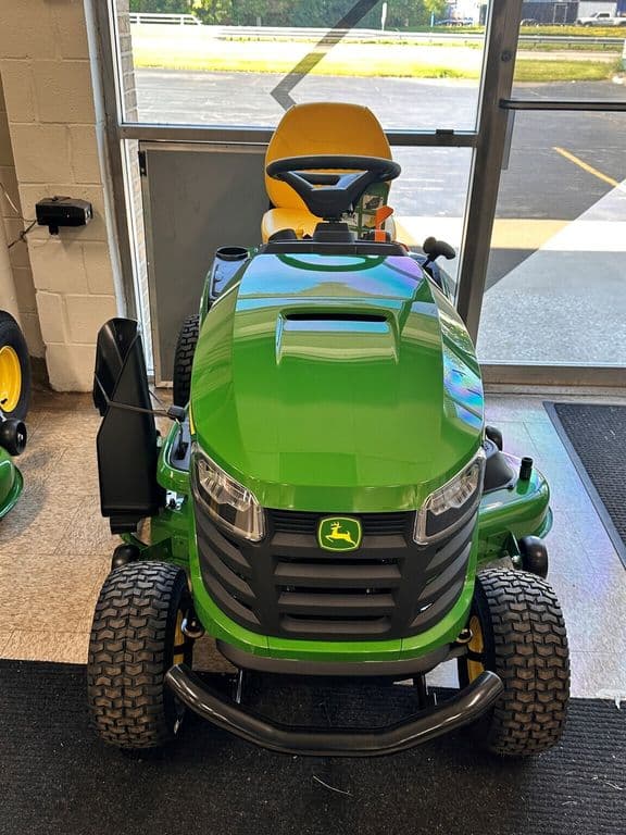 Image of John Deere S140 Image 1