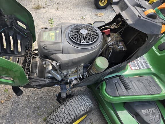 Image of John Deere S180 equipment image 3