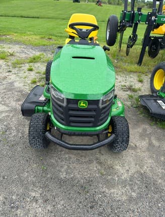 Image of John Deere S220 equipment image 4