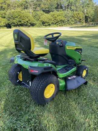 Image of John Deere S240 equipment image 2