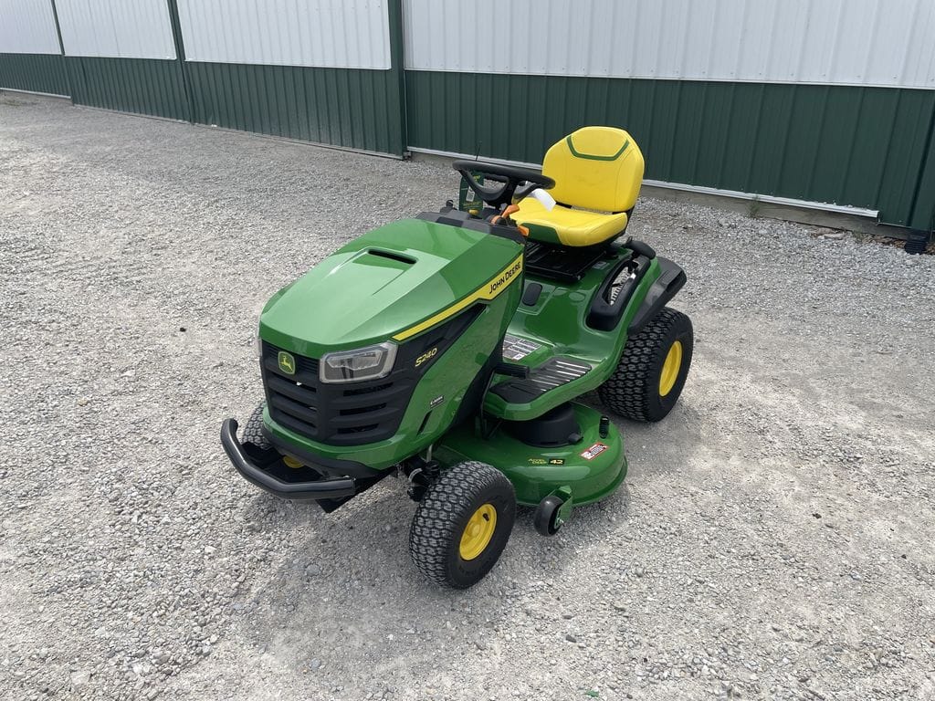 2026 John Deere S240 Equipment Image0