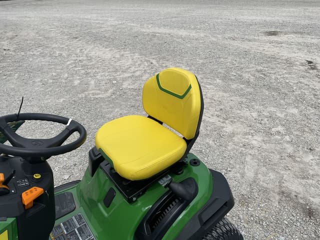 Image of John Deere S240 equipment image 4