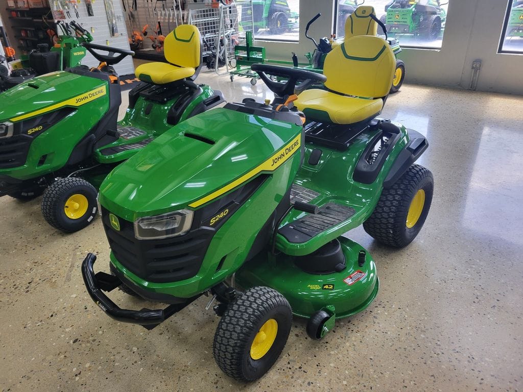 2026 John Deere S240 Equipment Image0