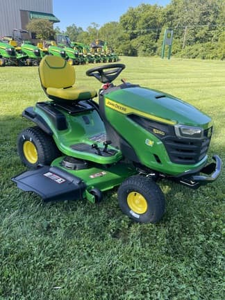 Image of John Deere S240 equipment image 1