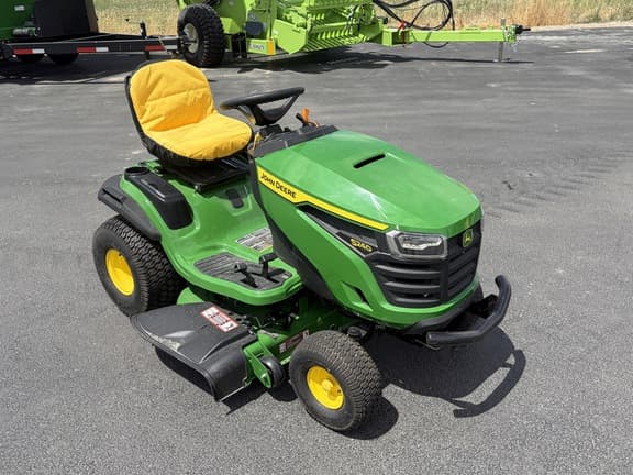 Image of John Deere S240 equipment image 2