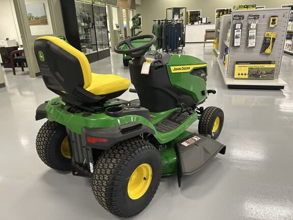 Image of John Deere S240 equipment image 3