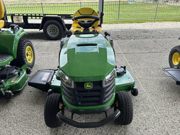 Image of John Deere S240 equipment image 1