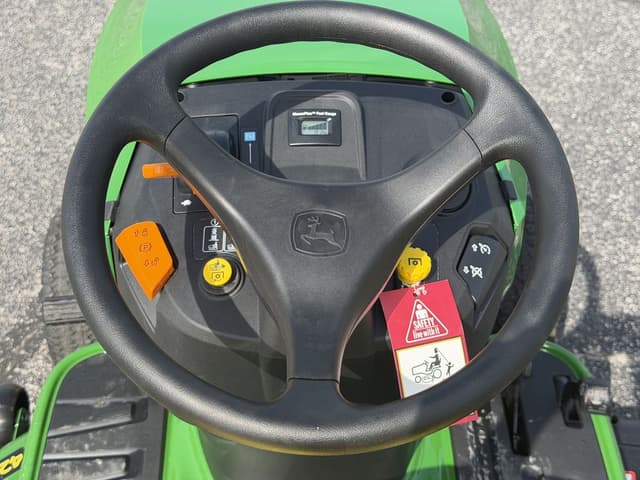 Image of John Deere S240 equipment image 4