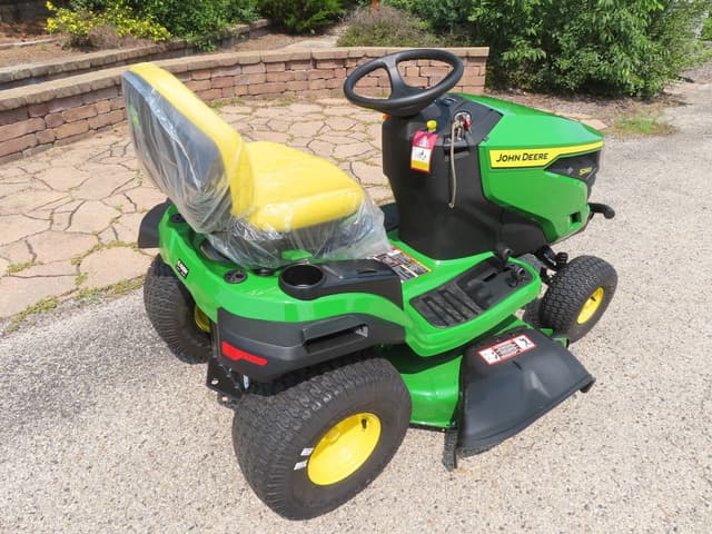 Image of John Deere S240 equipment image 3