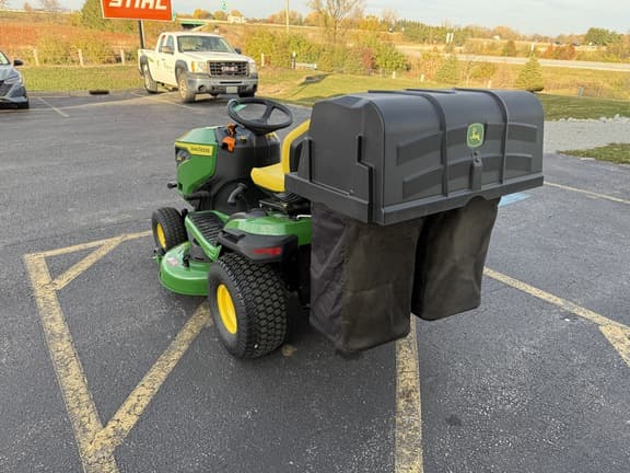 Image of John Deere S240 equipment image 4