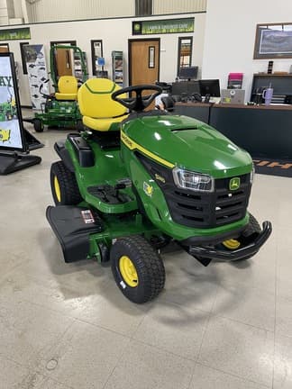 Image of John Deere S240 equipment image 1