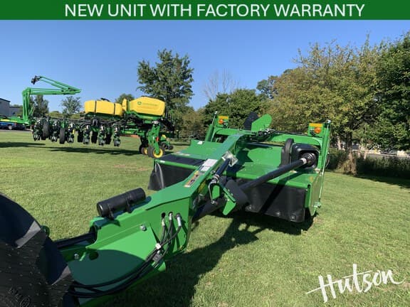Image of John Deere S250 equipment image 1