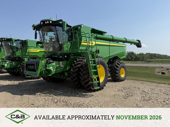 Image of John Deere S7 800 Primary image
