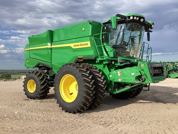 2026 John Deere S7 800 Equipment Image0