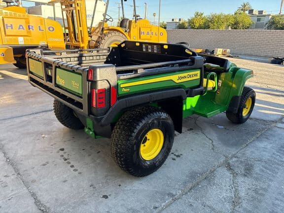 Image of John Deere Gator TE 4x2 equipment image 4
