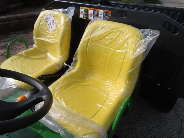 Image of John Deere Gator TX 4x2 equipment image 4