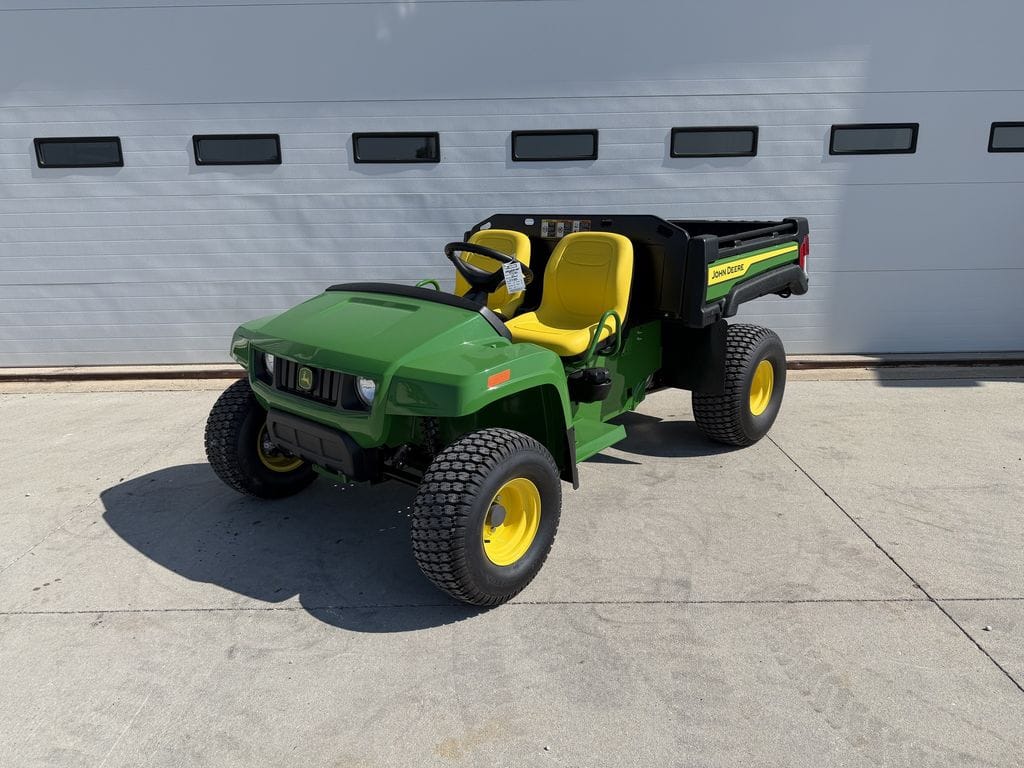 2026 John Deere Gator TX 4x2 Equipment Image0