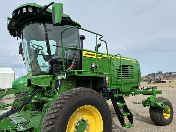 Image of John Deere W235M Image 0