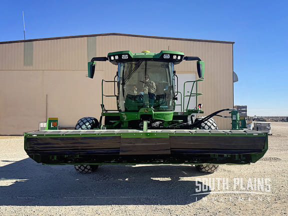 2026 John Deere W235R Equipment Image0