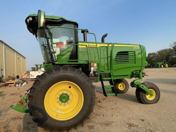 2026 John Deere W235R Equipment Image0