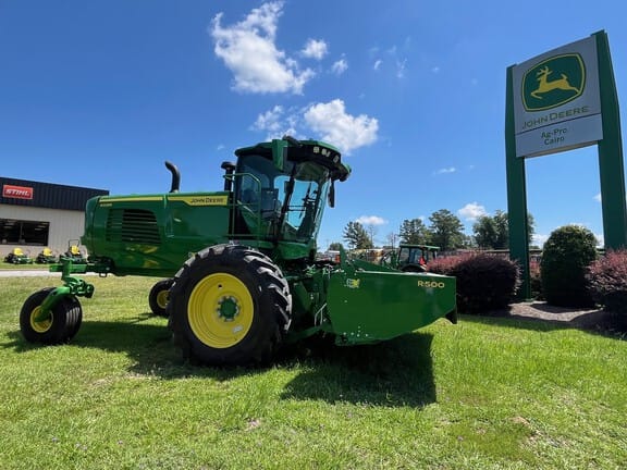 2026 John Deere W235R Equipment Image0