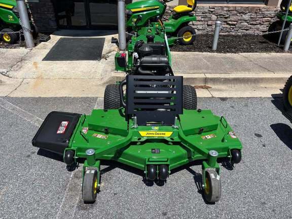Image of John Deere W61R equipment image 1