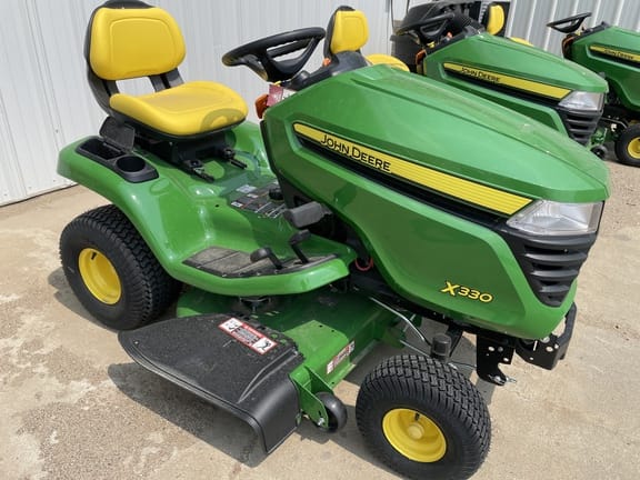 2026 John Deere X330 Equipment Image0