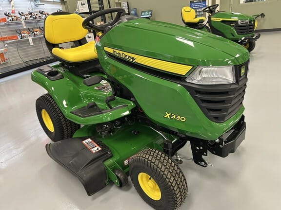 2026 John Deere X330 Equipment Image0