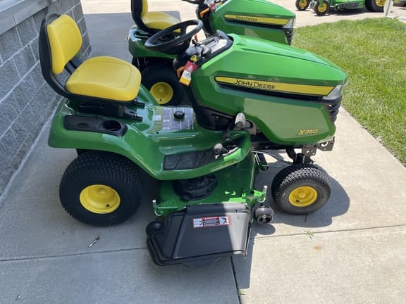 Image of John Deere X350 equipment image 4
