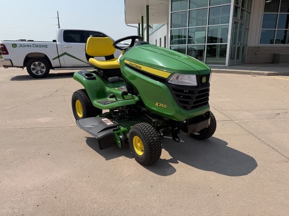 Image of John Deere X350 equipment image 3