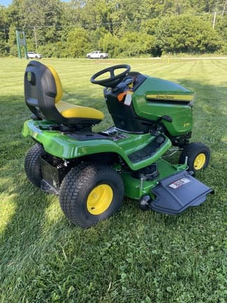 Image of John Deere X350 equipment image 2