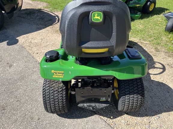 Image of John Deere X350 equipment image 3