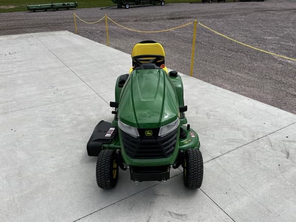 Image of John Deere X350 equipment image 4