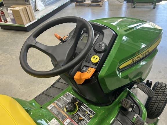 Image of John Deere X350 equipment image 4