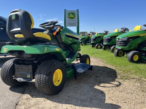 Image of John Deere X350 equipment image 1