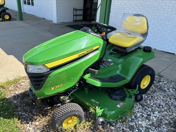 Image of John Deere X350 equipment image 1