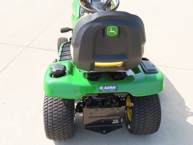 Image of John Deere X350 equipment image 3