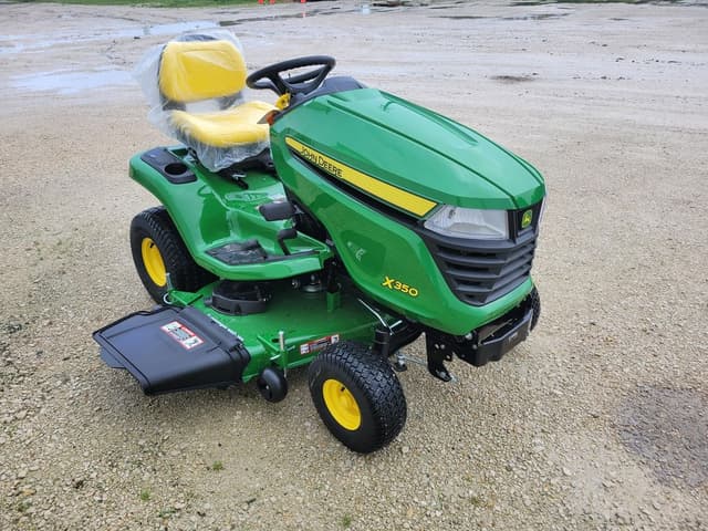 Image of John Deere X350 equipment image 1