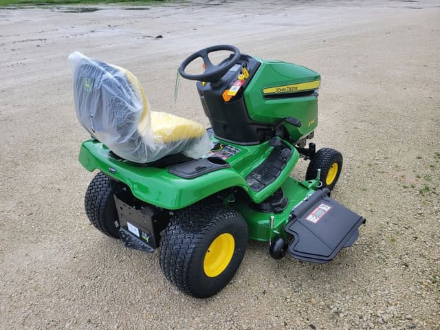 Image of John Deere X350 equipment image 3