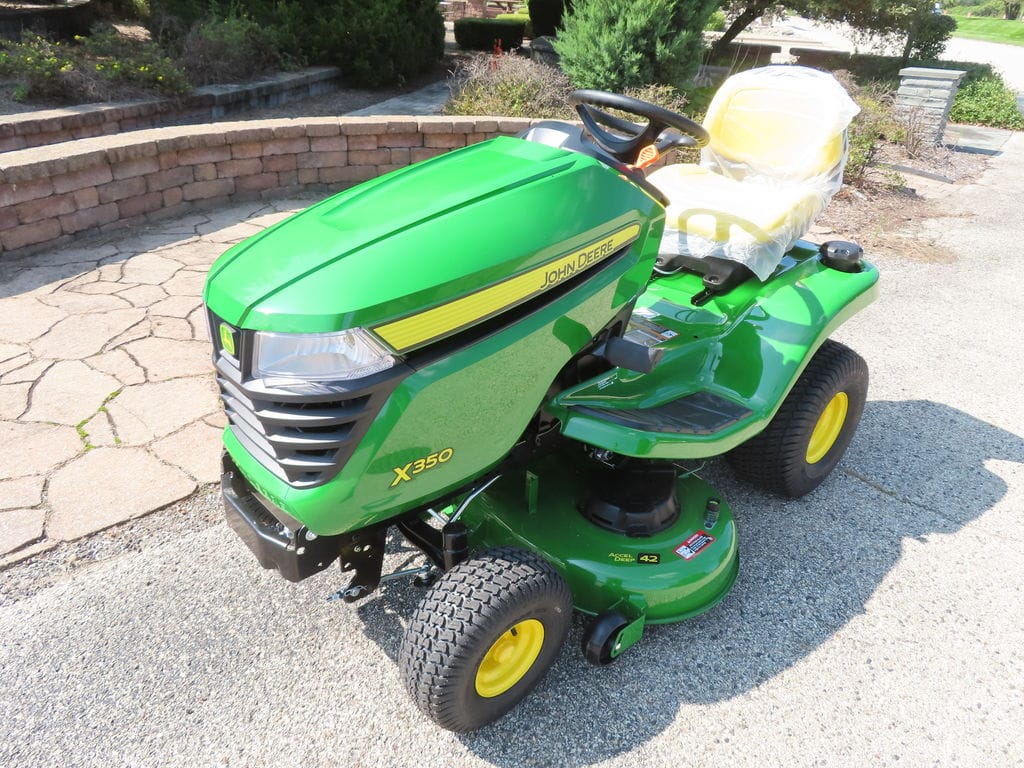 2026 John Deere X350 Equipment Image0