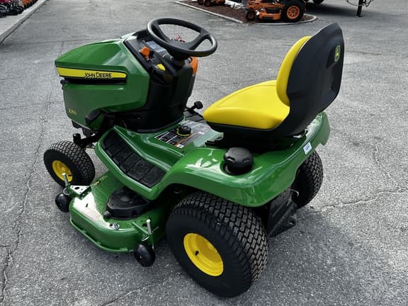 Image of John Deere X350 equipment image 2
