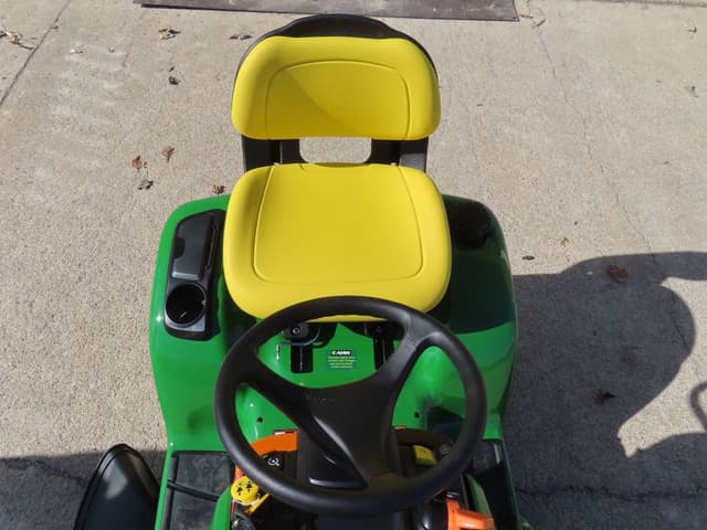 Image of John Deere X350 equipment image 4