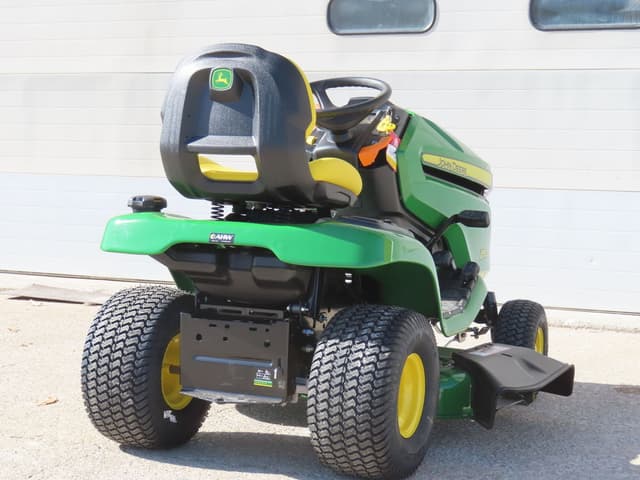 Image of John Deere X350 equipment image 2