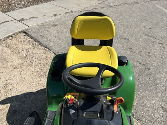 Image of John Deere X350 equipment image 4