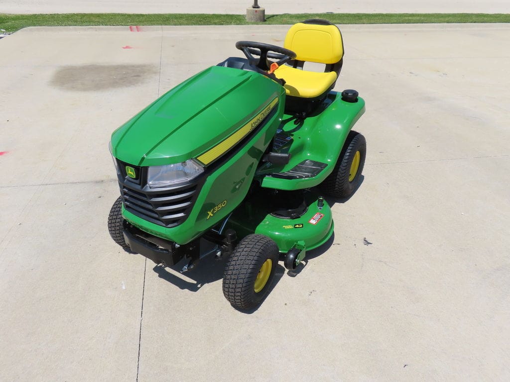Main image John Deere X350